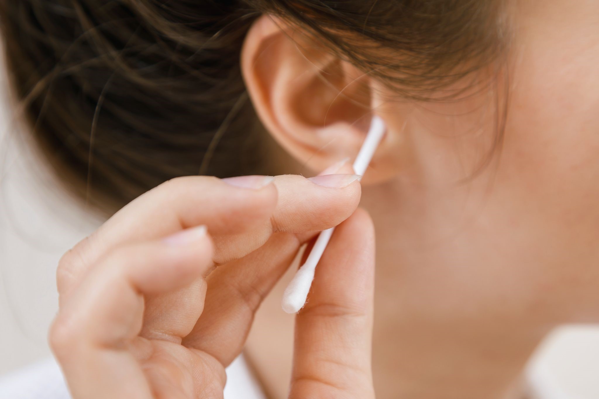 How To Safely Remove Earwax Top Tips Regain Hearing
